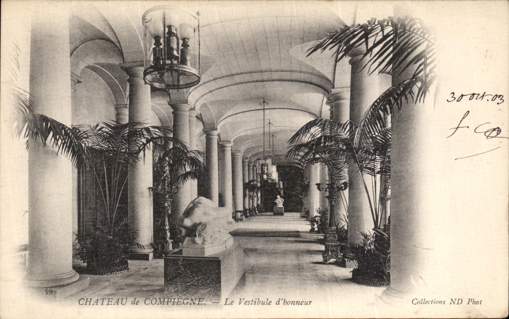 VINTAGE POSTCARD Castle of Compiegne the hall D honor