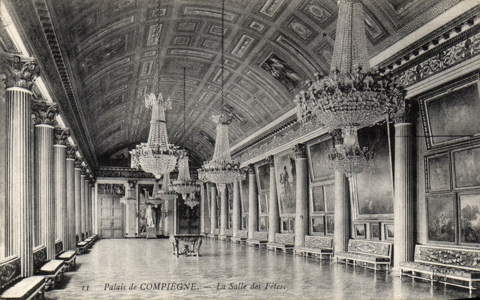 VINTAGE POSTCARD Compiegne Palate the village hall