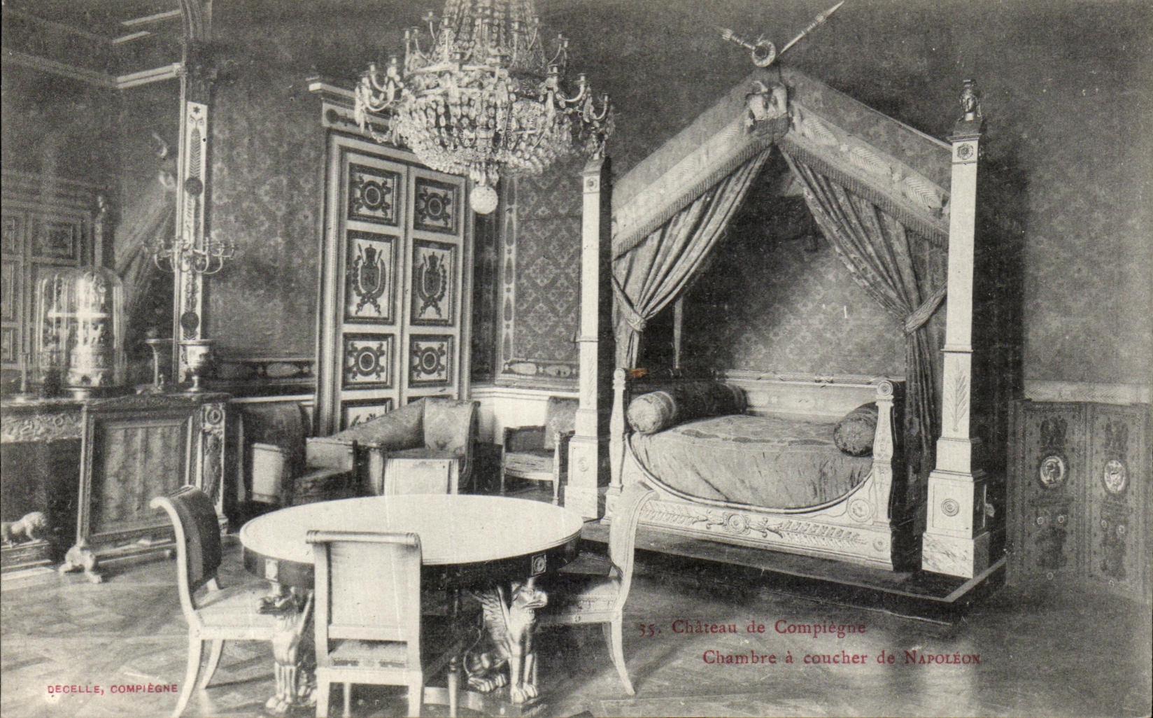 VINTAGE POSTCARD Castle of Compiegne Chambre has to sleep of Napoleon