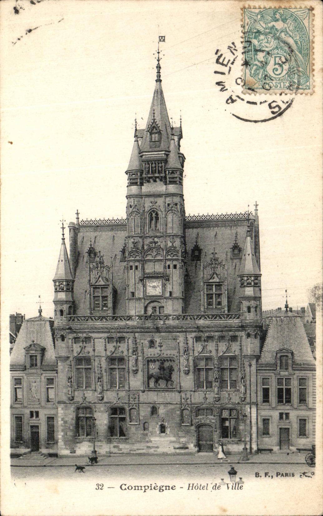 VINTAGE POSTCARD Compiegne Town hall