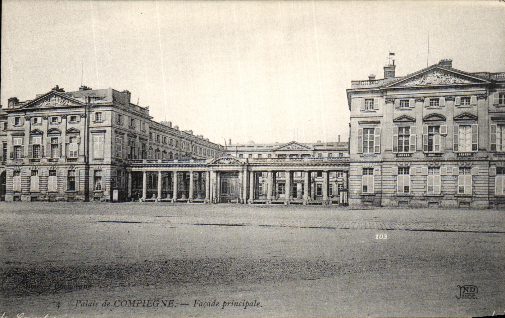 VINTAGE POSTCARD Palate of Compiegne Principal Frontage