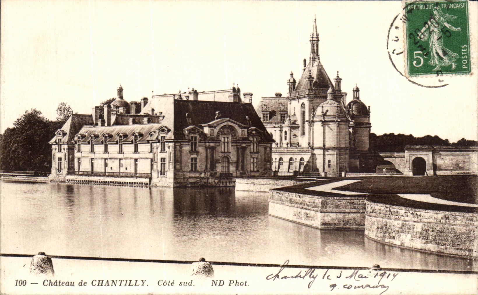 VINTAGE POSTCARD Chantilly Castle Southern part