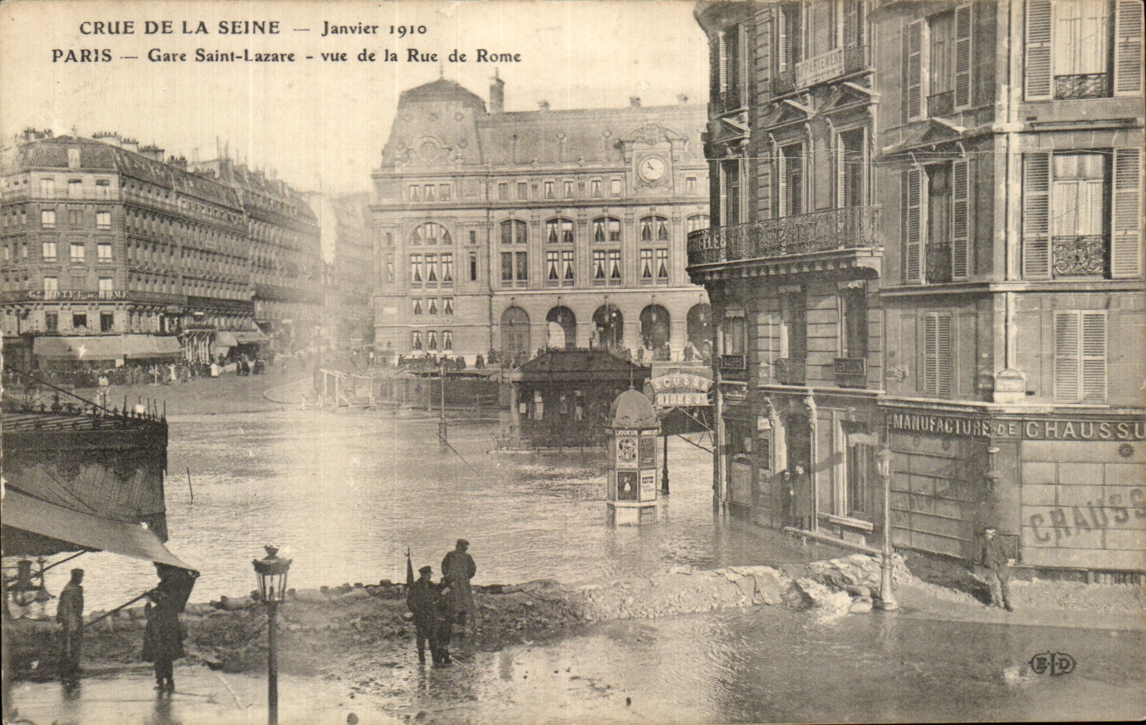 CPA Paris Crue De La Seine Gare Saint Lazare