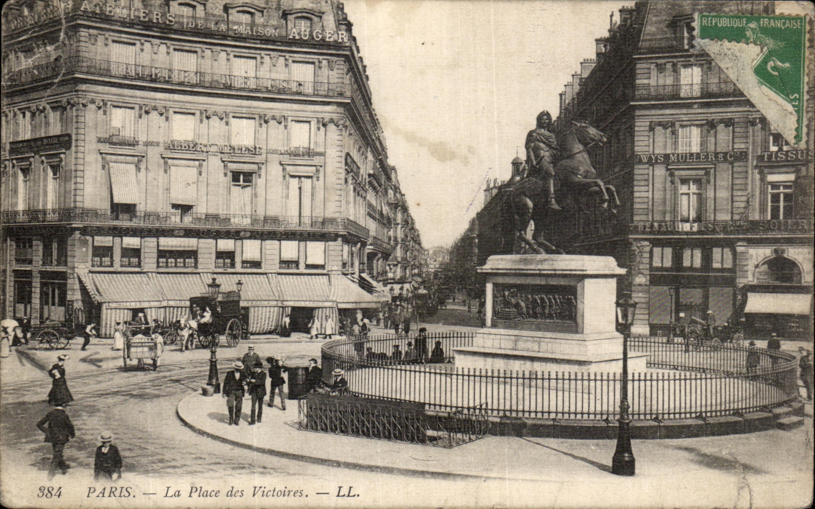 VINTAGE POSTCARD Paris the Place of the Victories