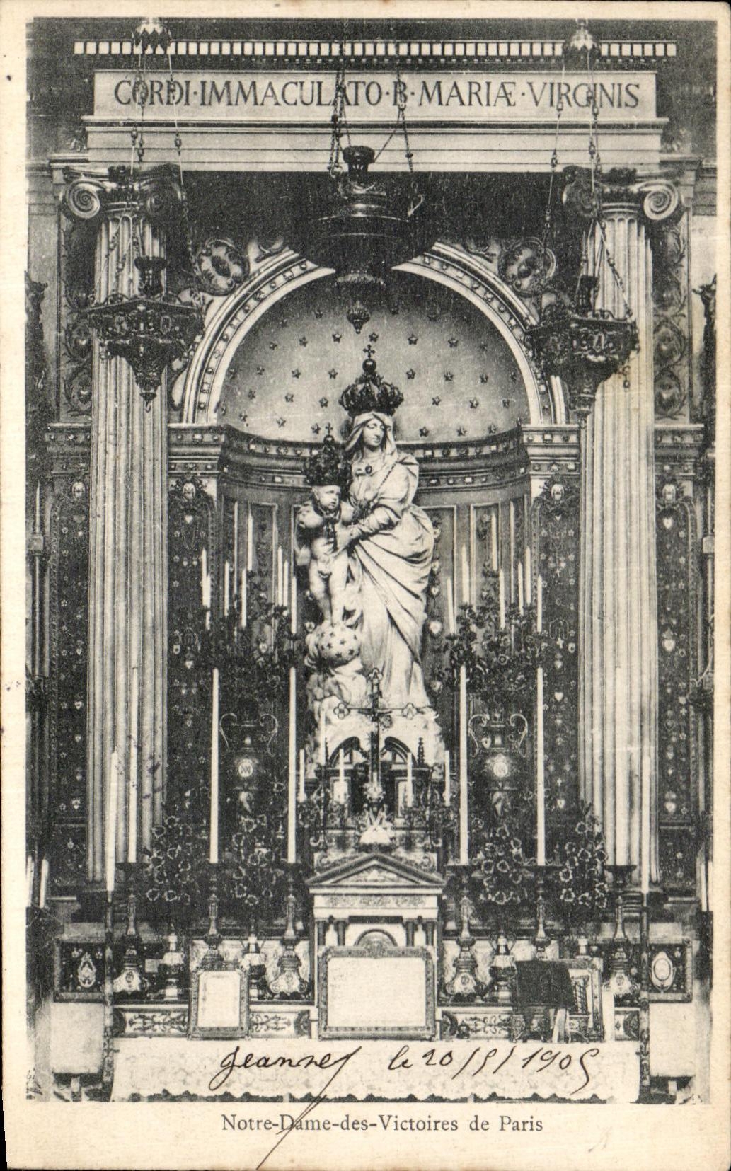 VINTAGE POSTCARD Paris Notre Dame Victoire of Paris