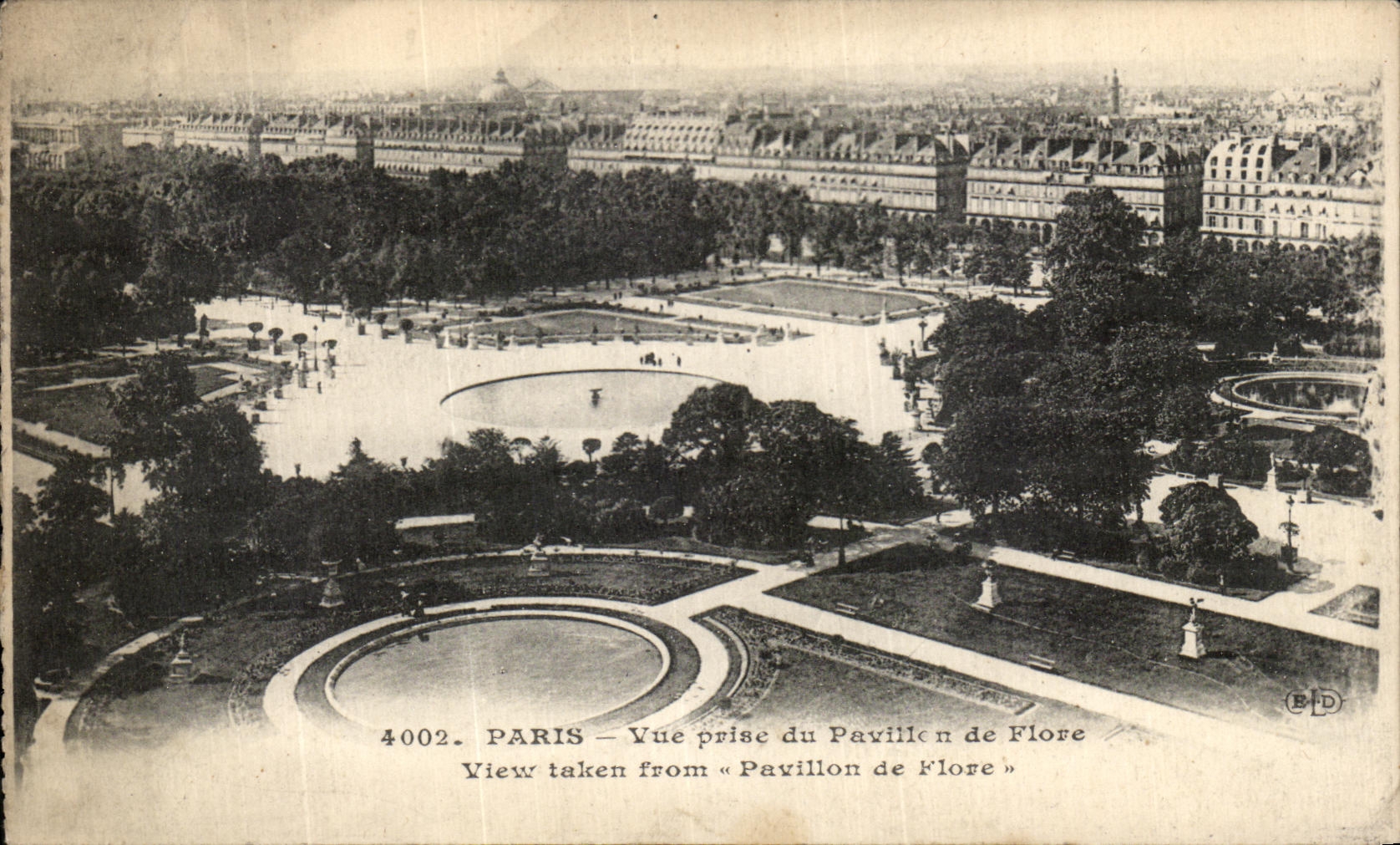 VINTAGE POSTCARD Paris Seen from of Pavillon de Flore