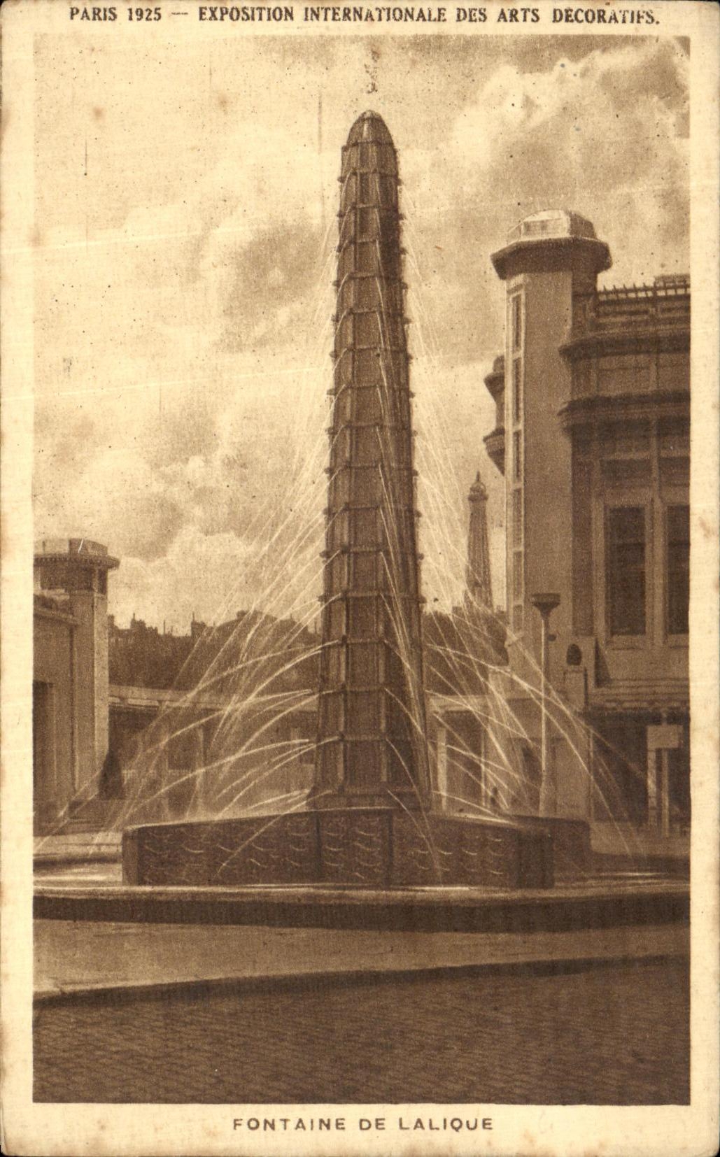 Artes decorativos de Paris Fountain De Lalique Fair de la POSTAL de la VENDIMIA