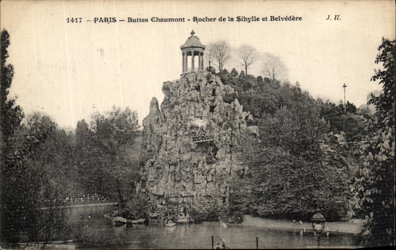 VINTAGE POSTCARD Paris Hillocks Chaumont Rock of the Sibyl and View point