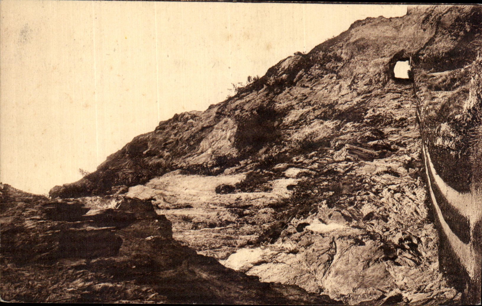 VINTAGE POSTCARD the Pyrenees Route Thermal of Good Water has Argeles the Tunnel D Aubisque