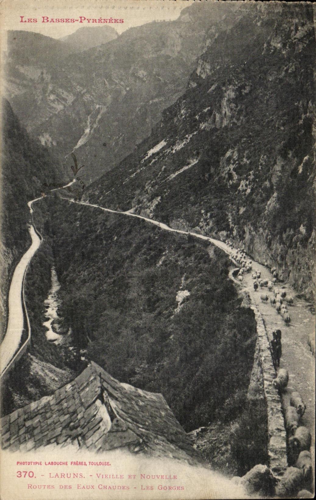 VINTAGE POSTCARD Laruns Old woman And new Hot Roads Of Leaux throats