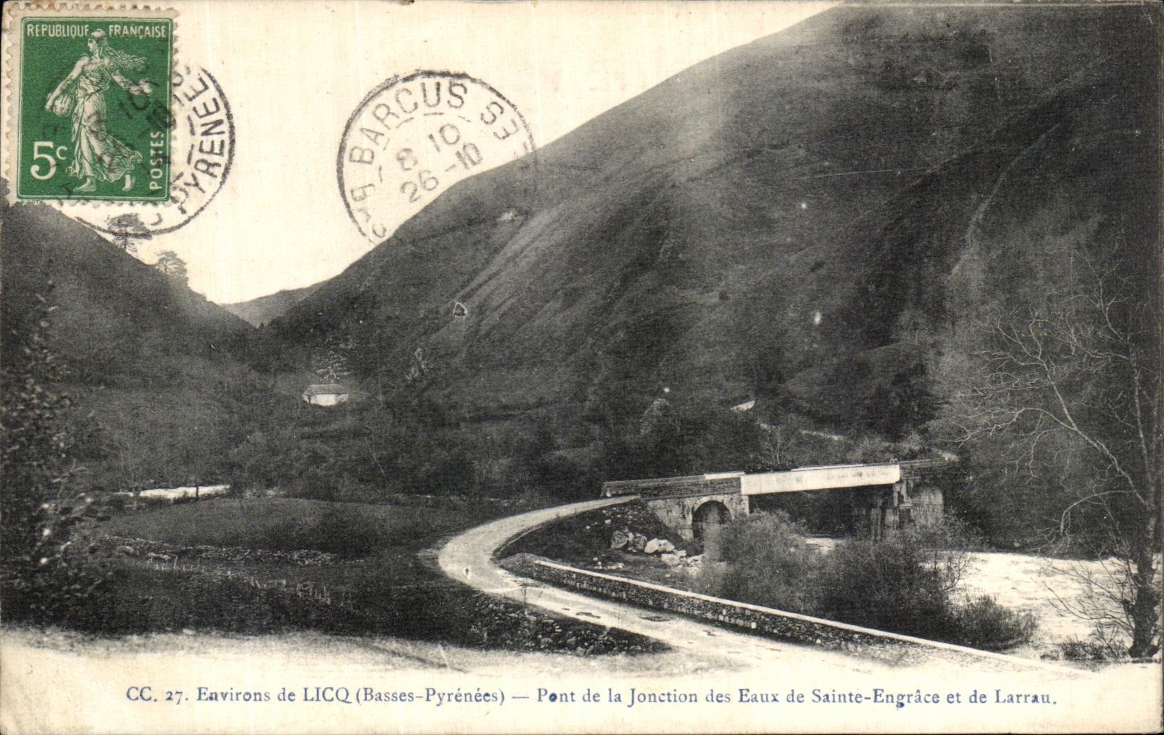 VINTAGE POSTCARD Surroundings De Licq Bridge Of the Junction of Water of Sainte Engrace and Larrau