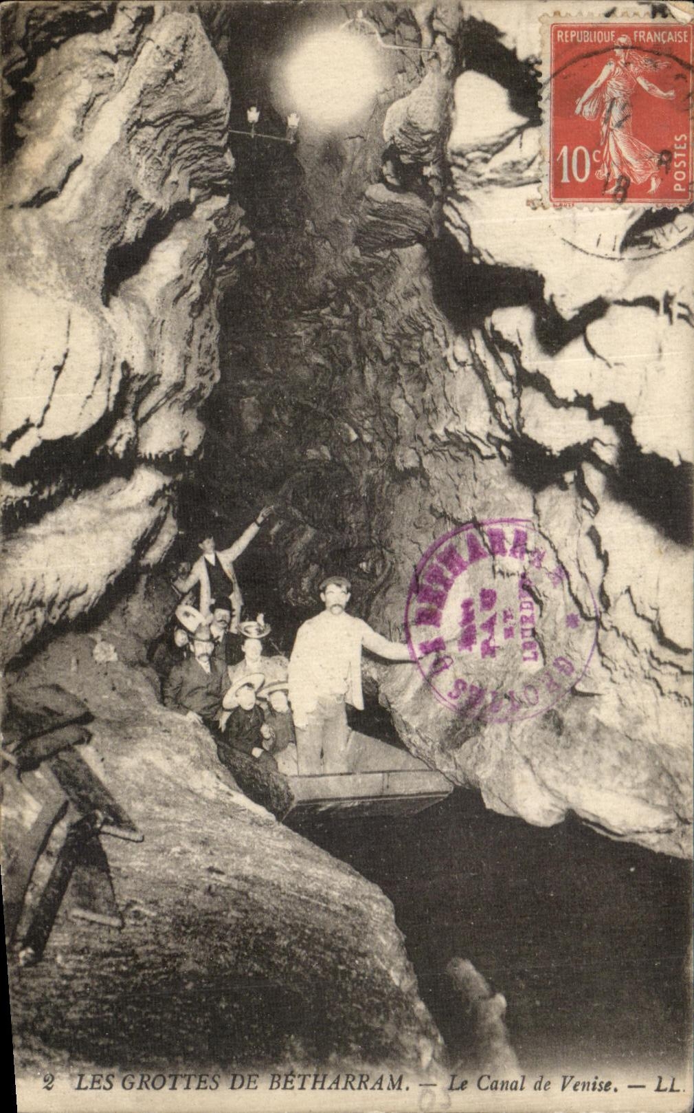 VINTAGE POSTCARD Caves of Betharram the Canal Of Venice