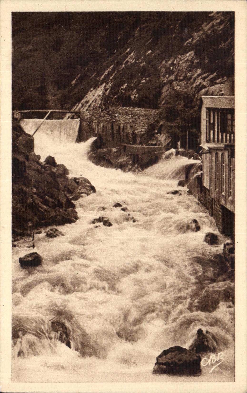 Agua de la POSTAL de la VENDIMIA buena que una esquina de dio