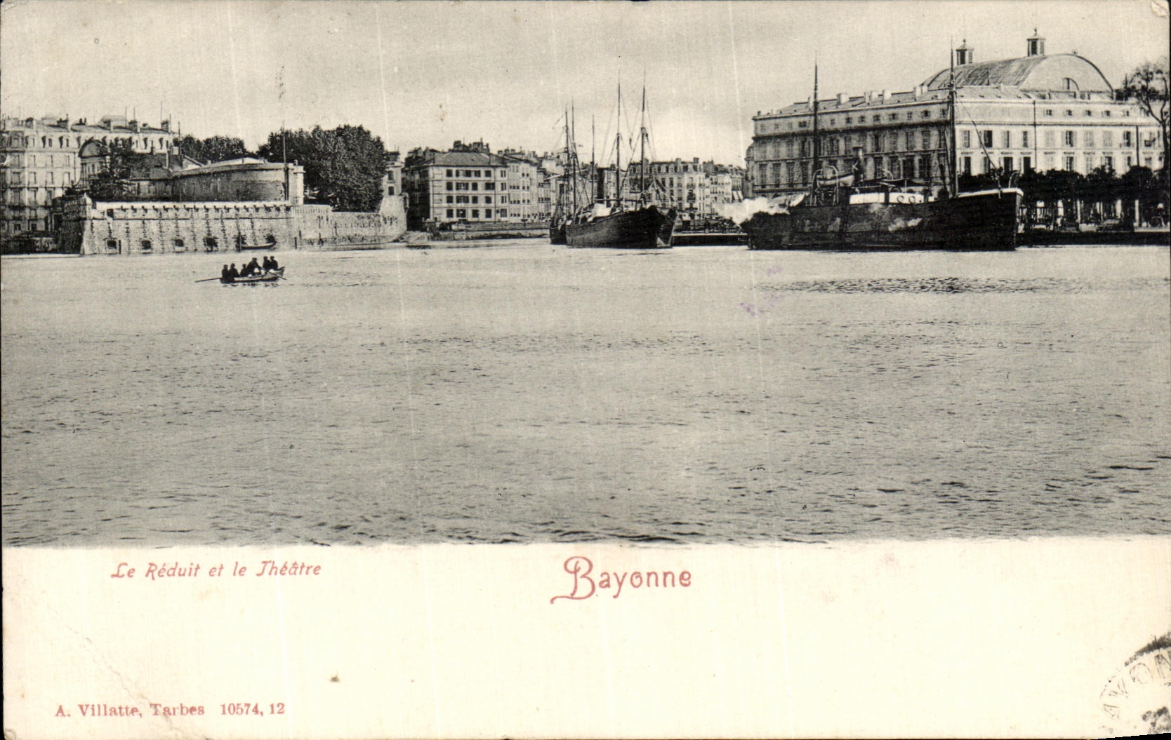 VINTAGE POSTCARD Bayonne reduces It and the Bateaux theater