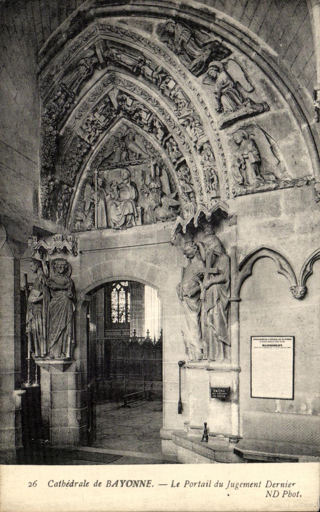 VINTAGE POSTCARD Cathedral of Bayonne the Gate of the Last Judgment