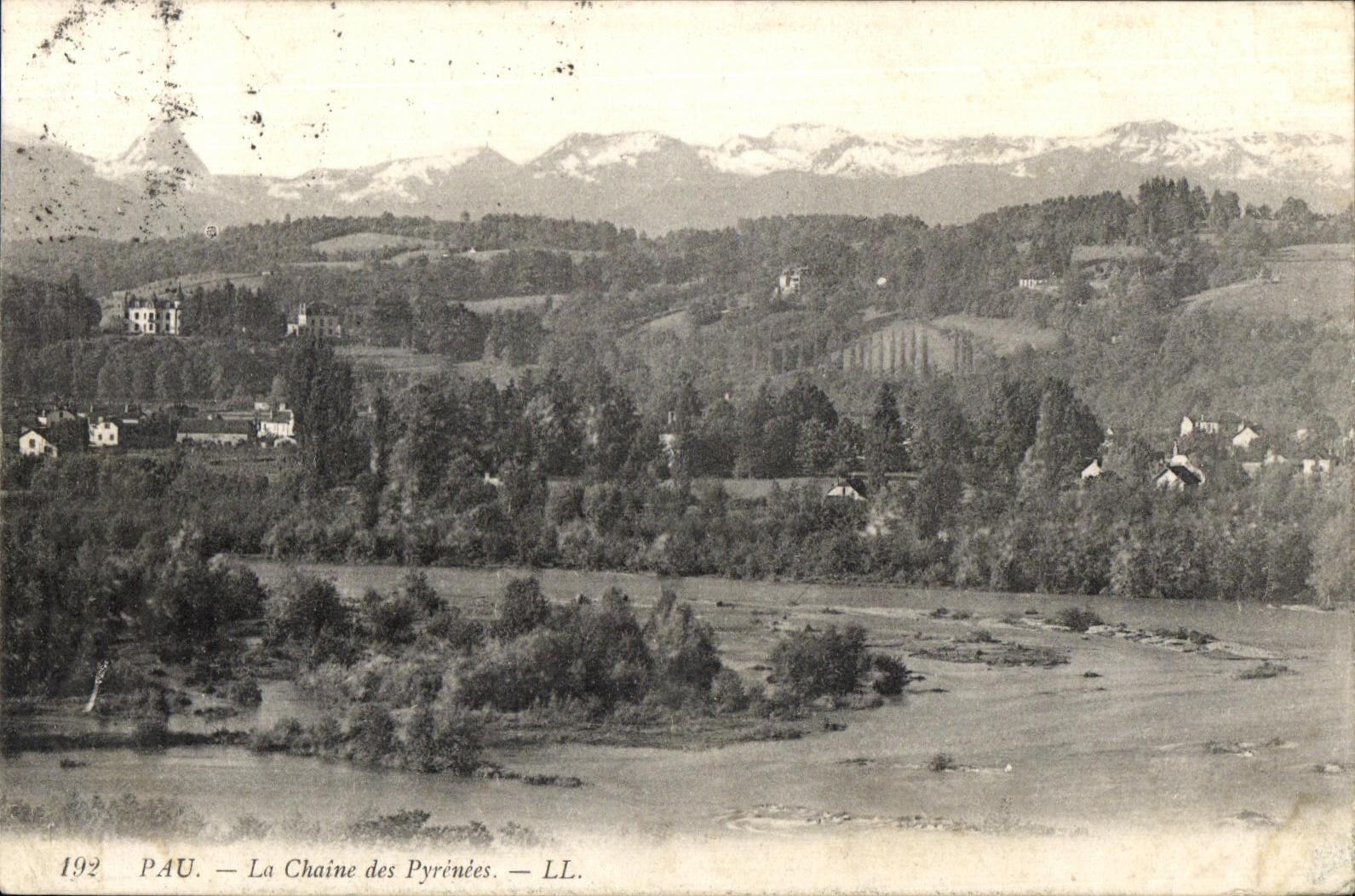 VINTAGE POSTCARD Pau the Chain of the Pyrenees