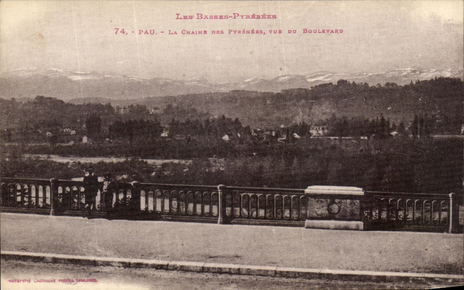 VINTAGE POSTCARD Pau Seen On the Chain of the Pyrenees Seen Of the Boulevard