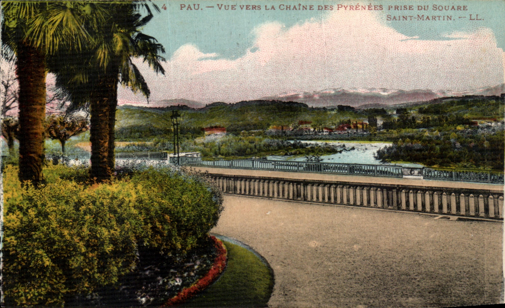 VINTAGE POSTCARD Pau Seen Towards the Chain Of the Pyrenees Taken Of the Holy public garden Martin
