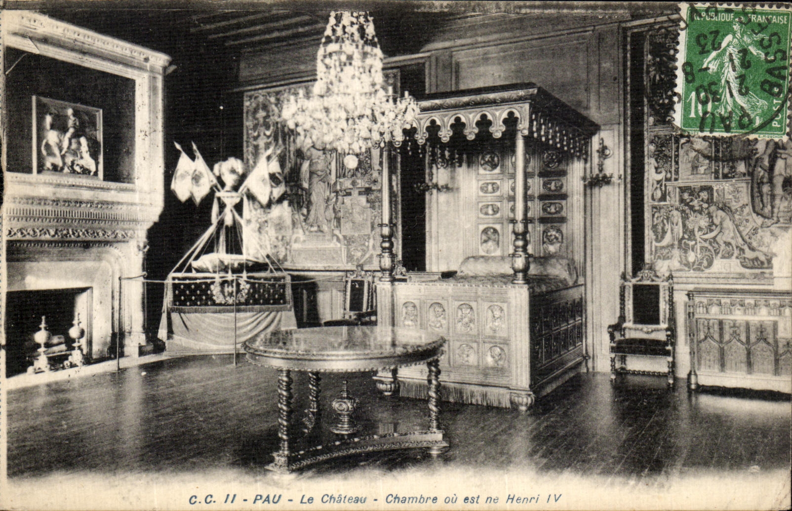 CPA Pau Le Chateau Chambre Ou est Ne Henri IV