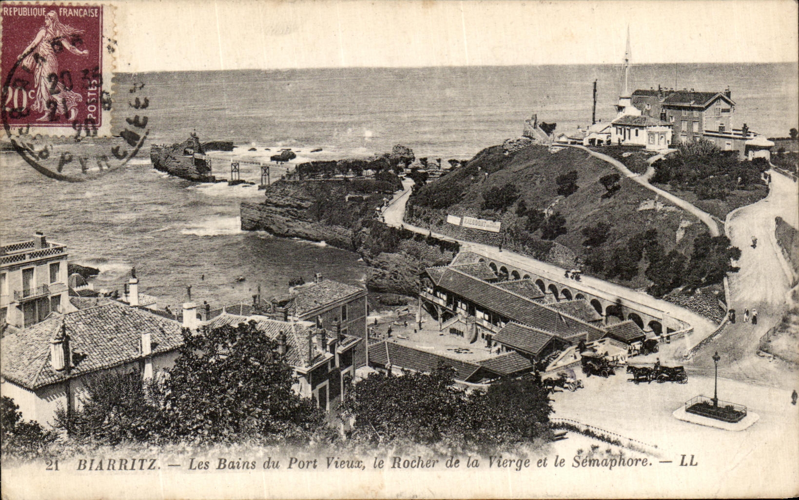 POSTAL Biarritz de la VENDIMIA les Bains del puerto viejo la roca de la Virgen y del semaforo