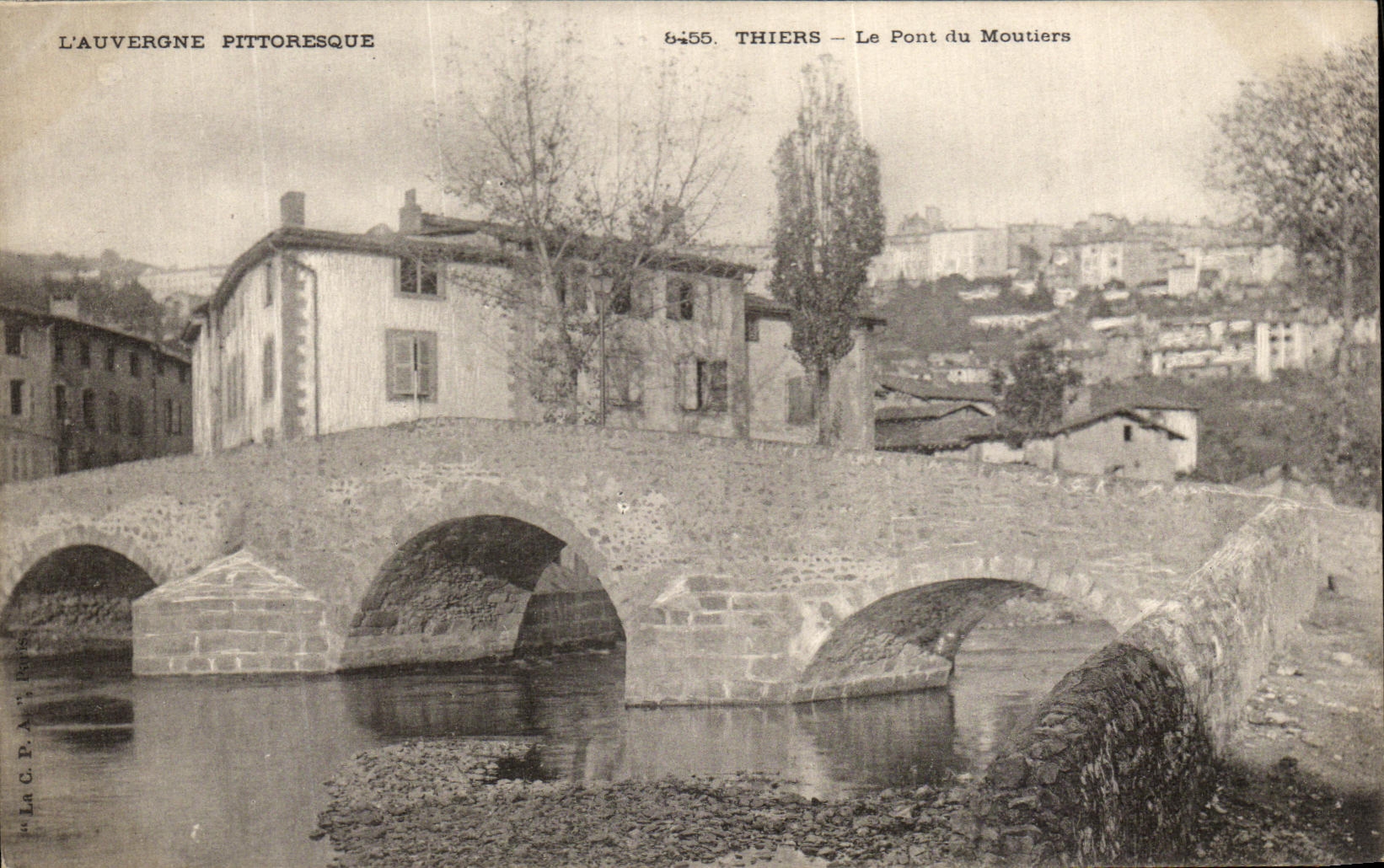 VINTAGE POSTCARD Thiers the Bridge of Moutiers