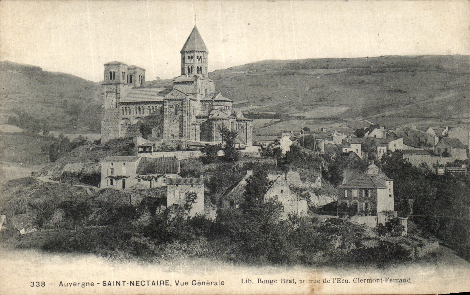 VINTAGE POSTCARD Auvergne Saint Nectary View