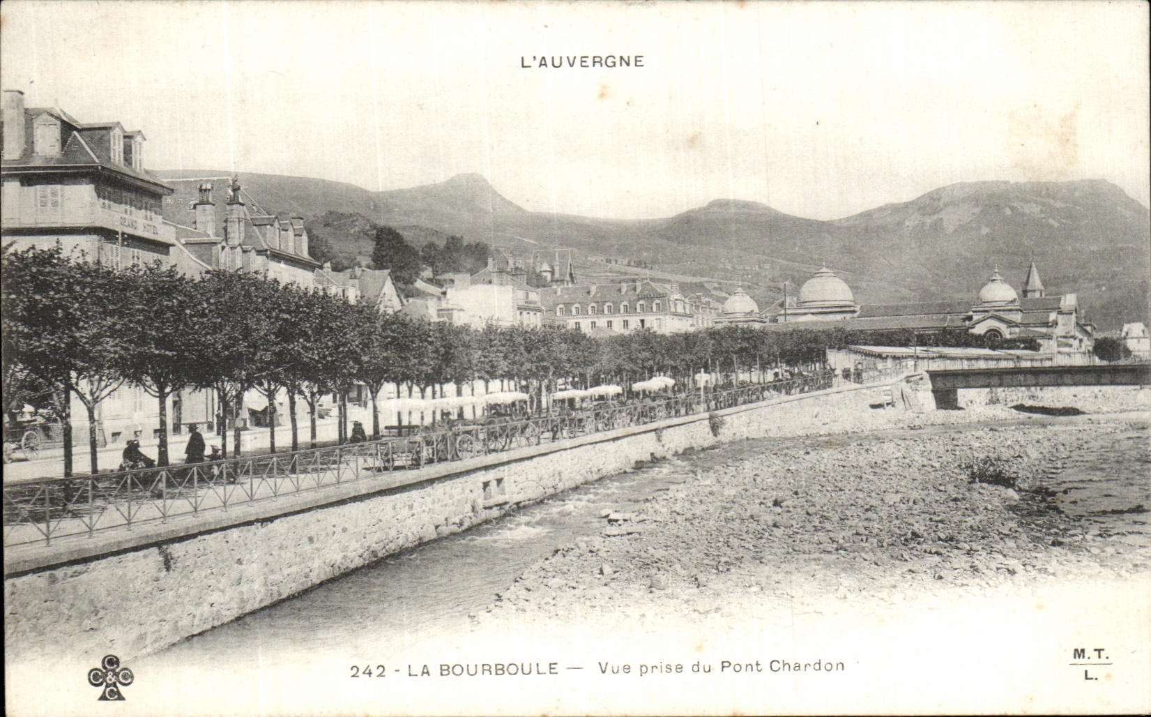 VINTAGE POSTCARD Bourboule Seen from of the Bridge Thistle