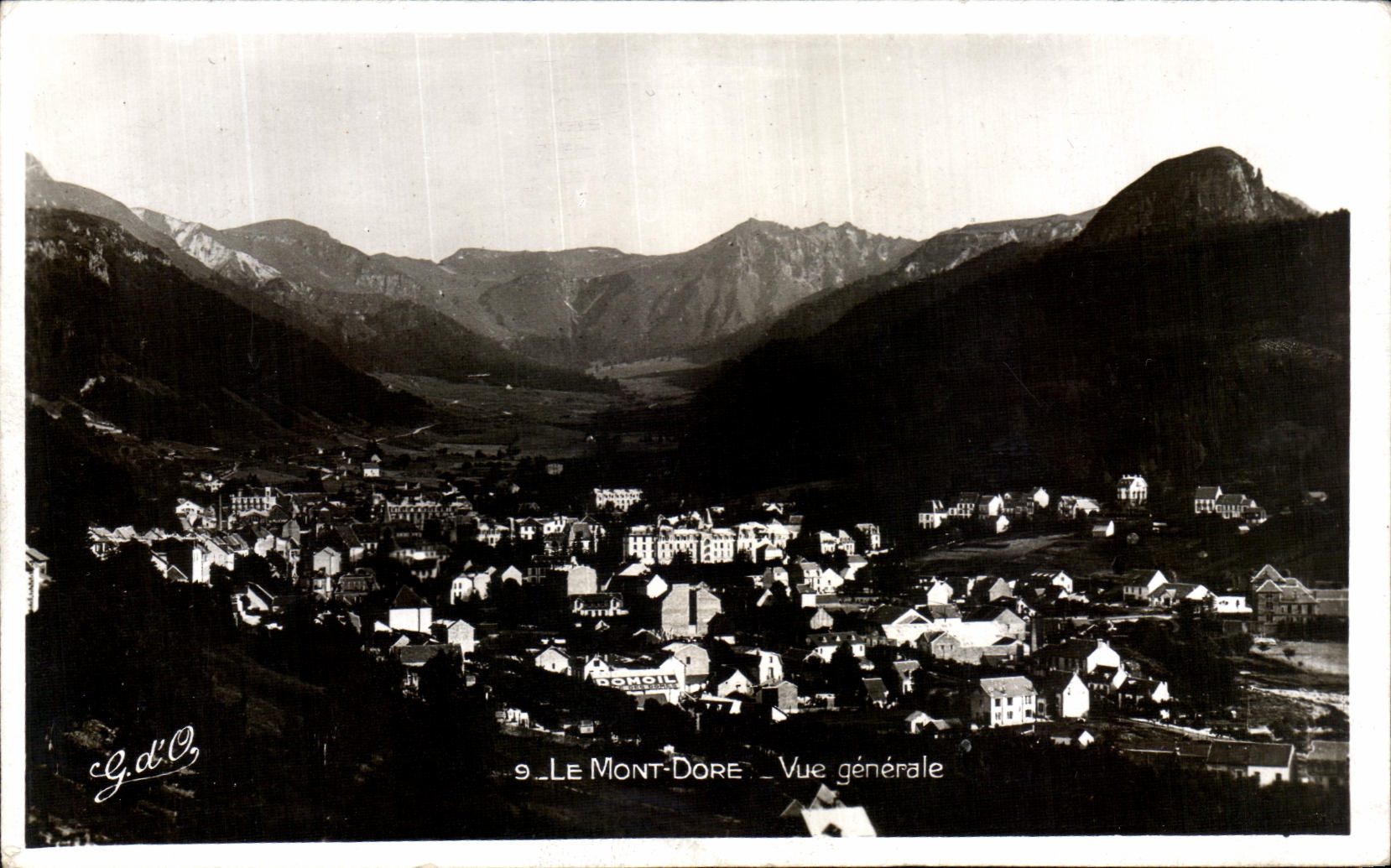 VINTAGE POSTCARD the Mount Gilds View