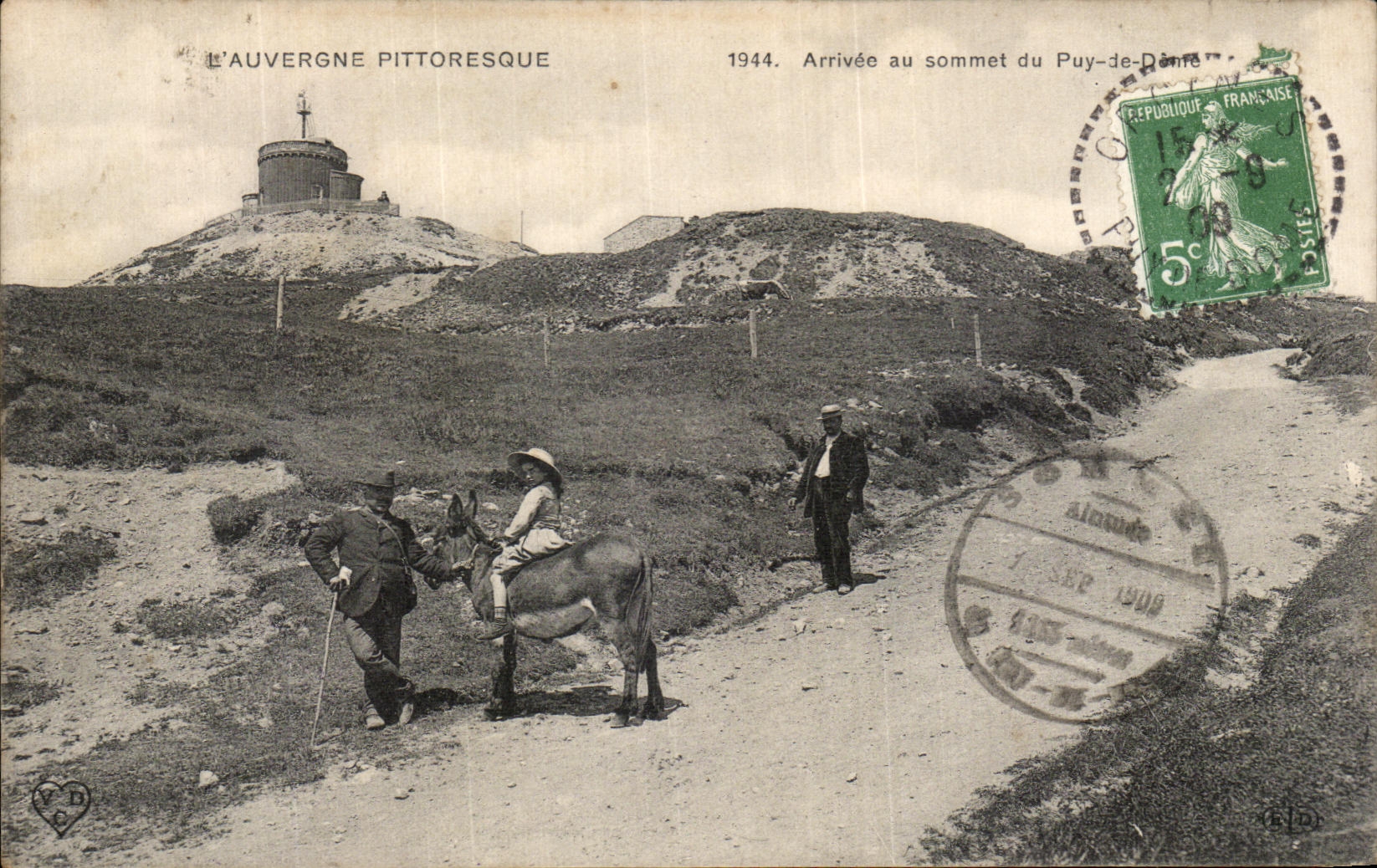 VINTAGE POSTCARD Puy De Dome Arrives at the Summit of Puy de Dome Ass Child