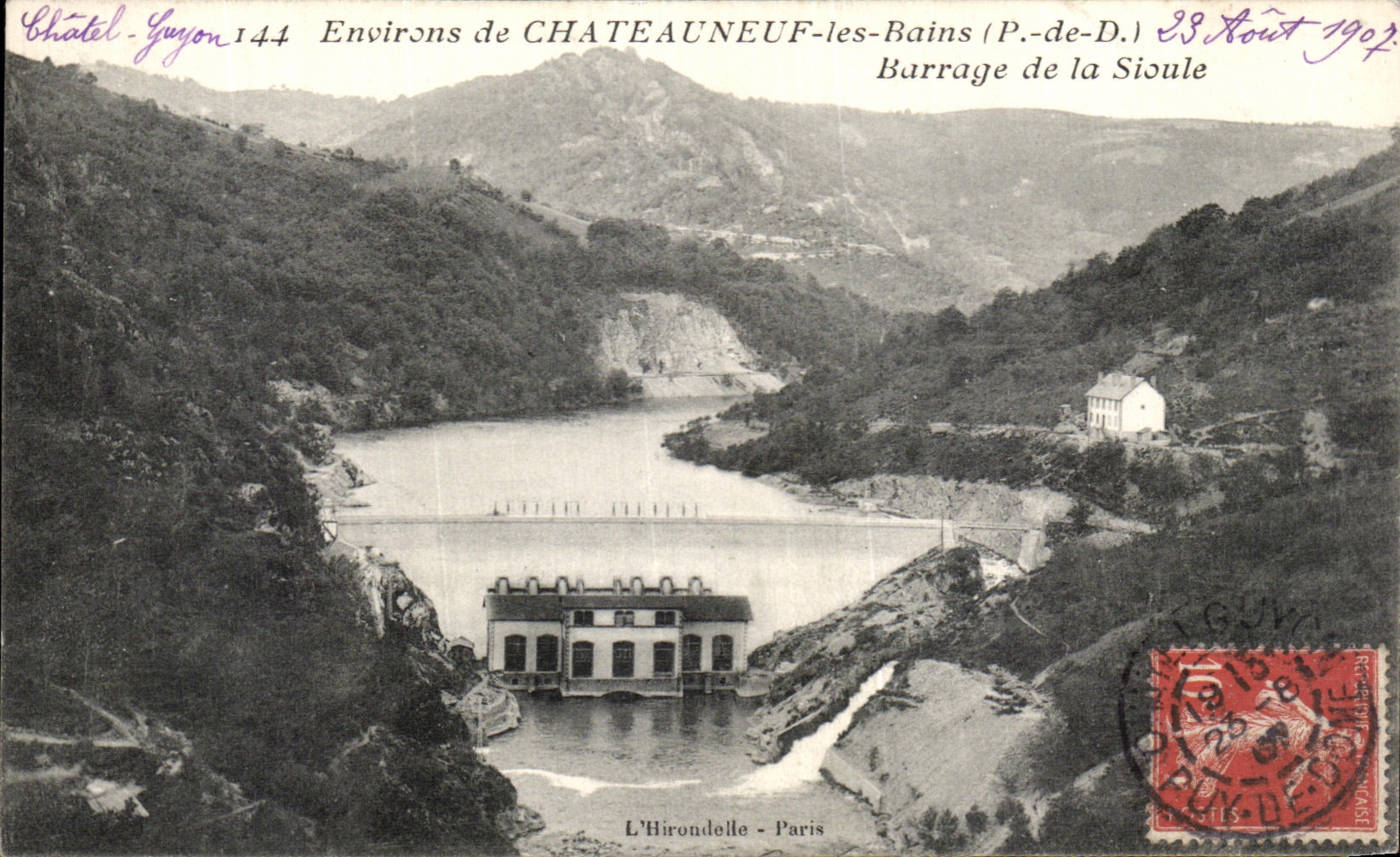 VINTAGE POSTCARD Surroundings of Chateauneuf les Bains Stopping of Sioule