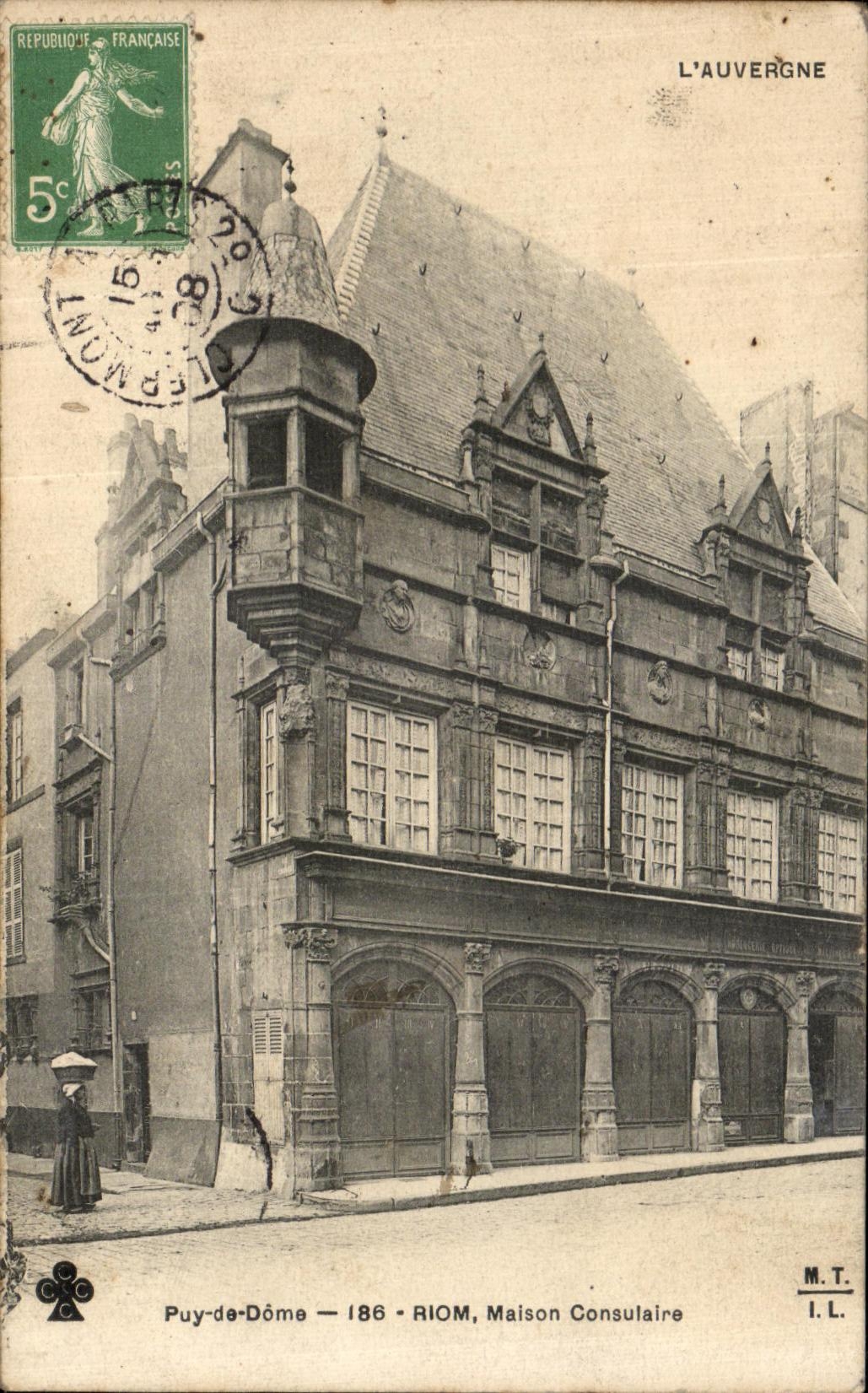 Casa consular de Riom de la POSTAL de la VENDIMIA