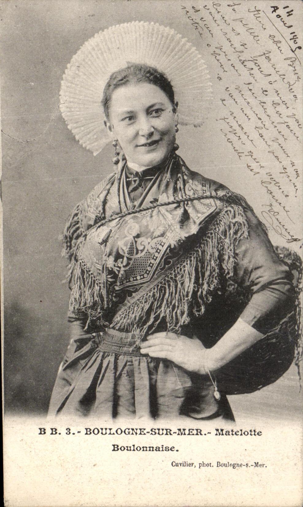 VINTAGE POSTCARD Boulogne On Sea Matelotte Boulonnaise Folklore Costume sinned