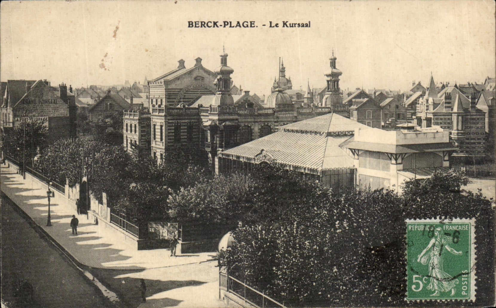 VINTAGE POSTCARD Berck Beach Kursaal