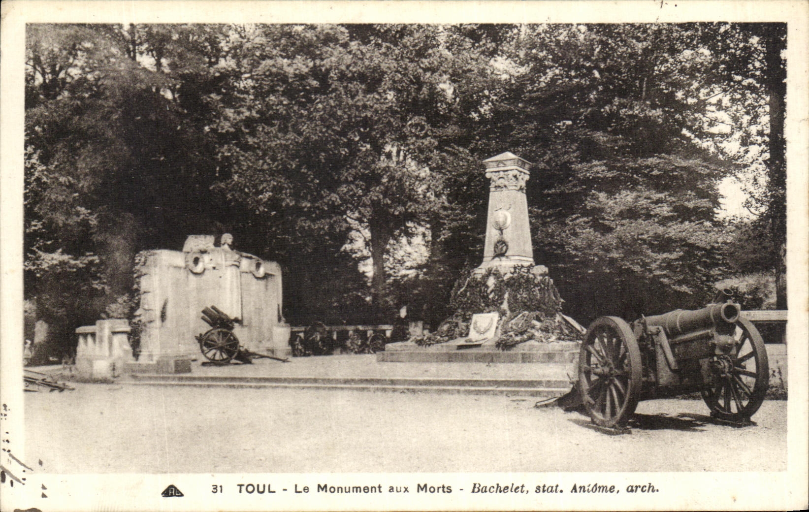 POSTAL Toul de la VENDIMIA el monumento Militaria de la guerra