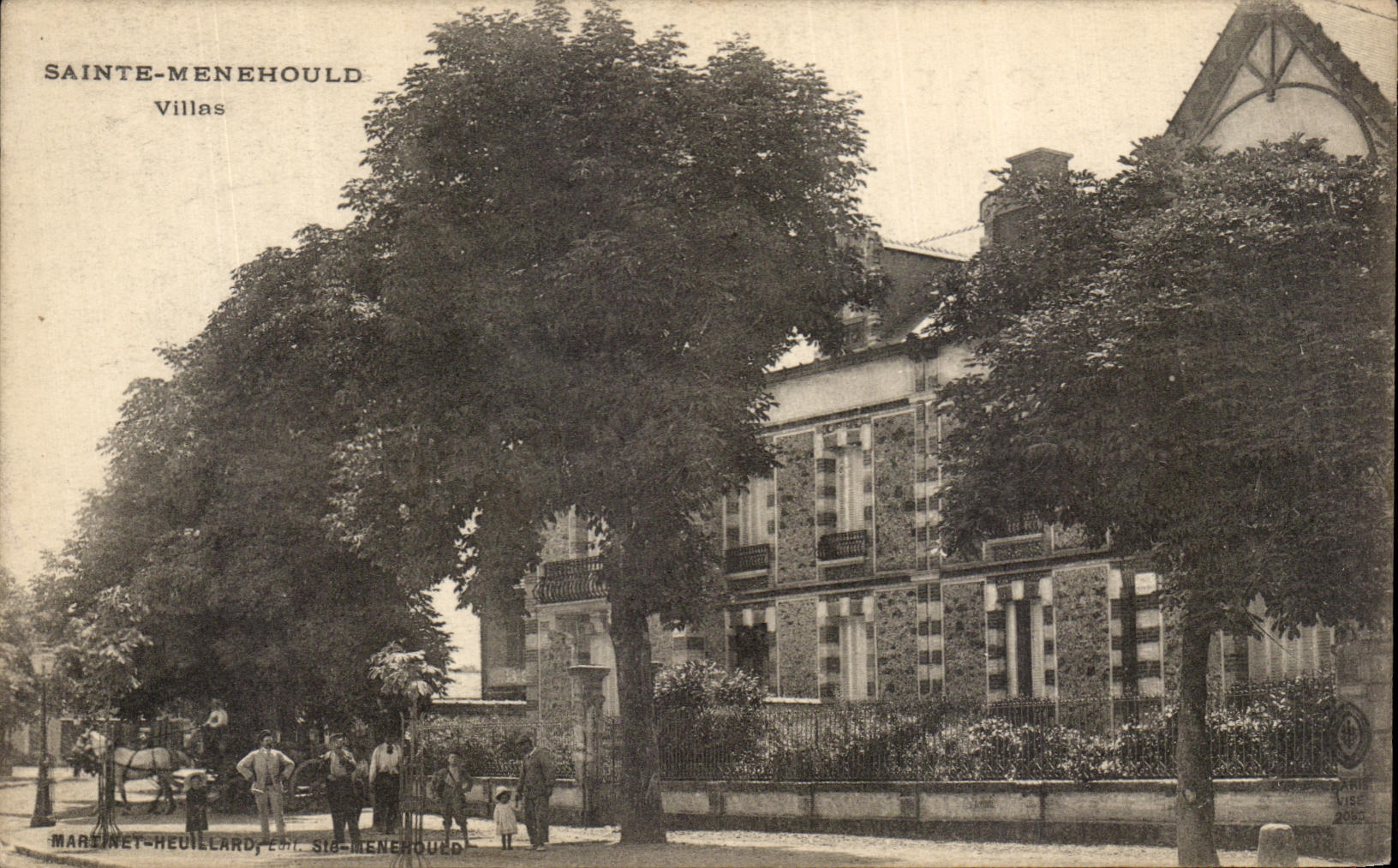 VINTAGE POSTCARD Holy Menehould Villas