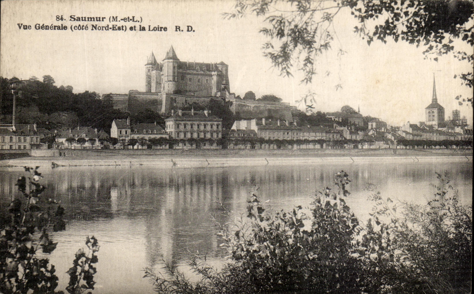 VINTAGE POSTCARD Saumur View