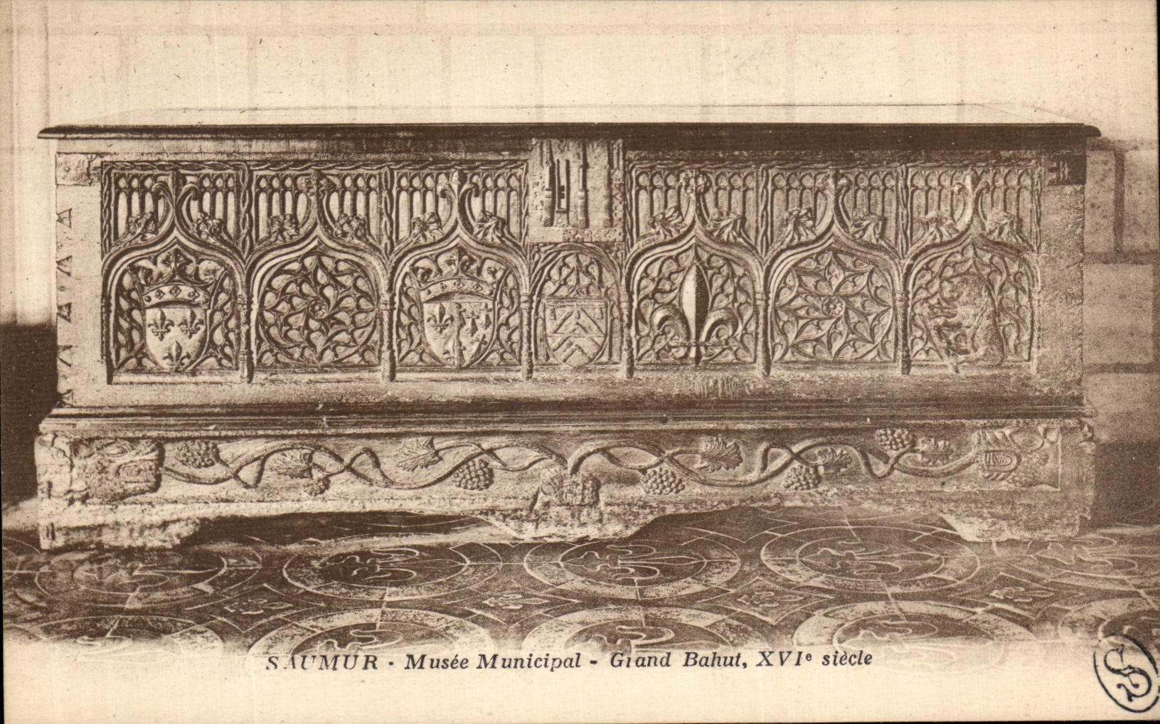 VINTAGE POSTCARD Saumur Muncipal Museum Large Sideboard