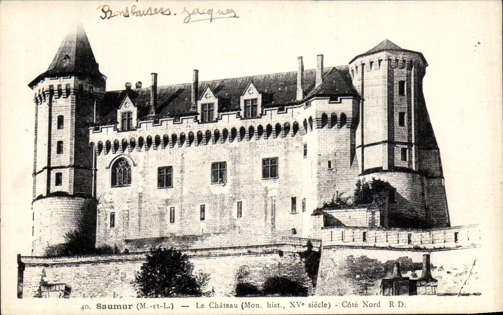 VINTAGE POSTCARD Saumur the Castle Dimensions Northern