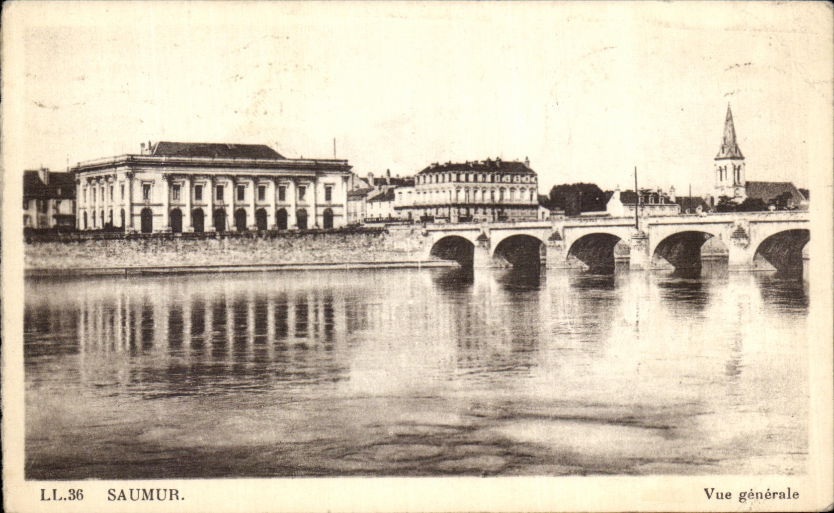 VINTAGE POSTCARD Saumur View