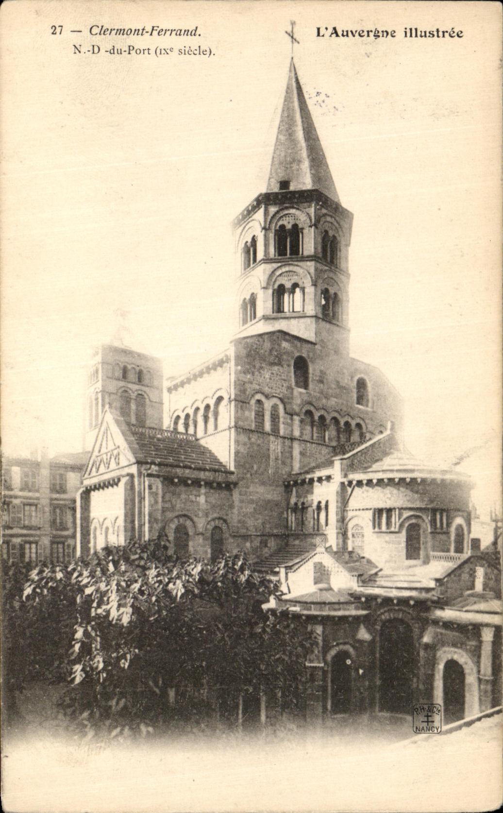 VINTAGE POSTCARD Clermont Ferrand L Illustrated Auvergne ND of the port