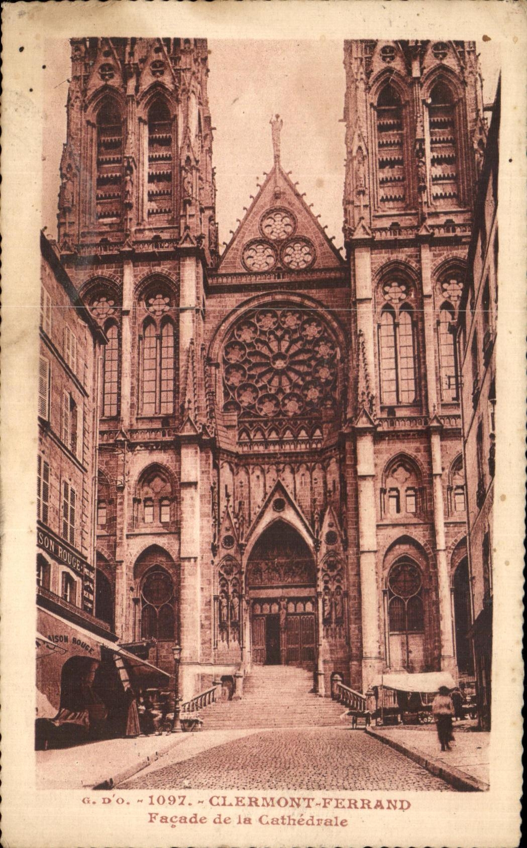VINTAGE POSTCARD Clermont Ferrand Frontage Of the Cathedral