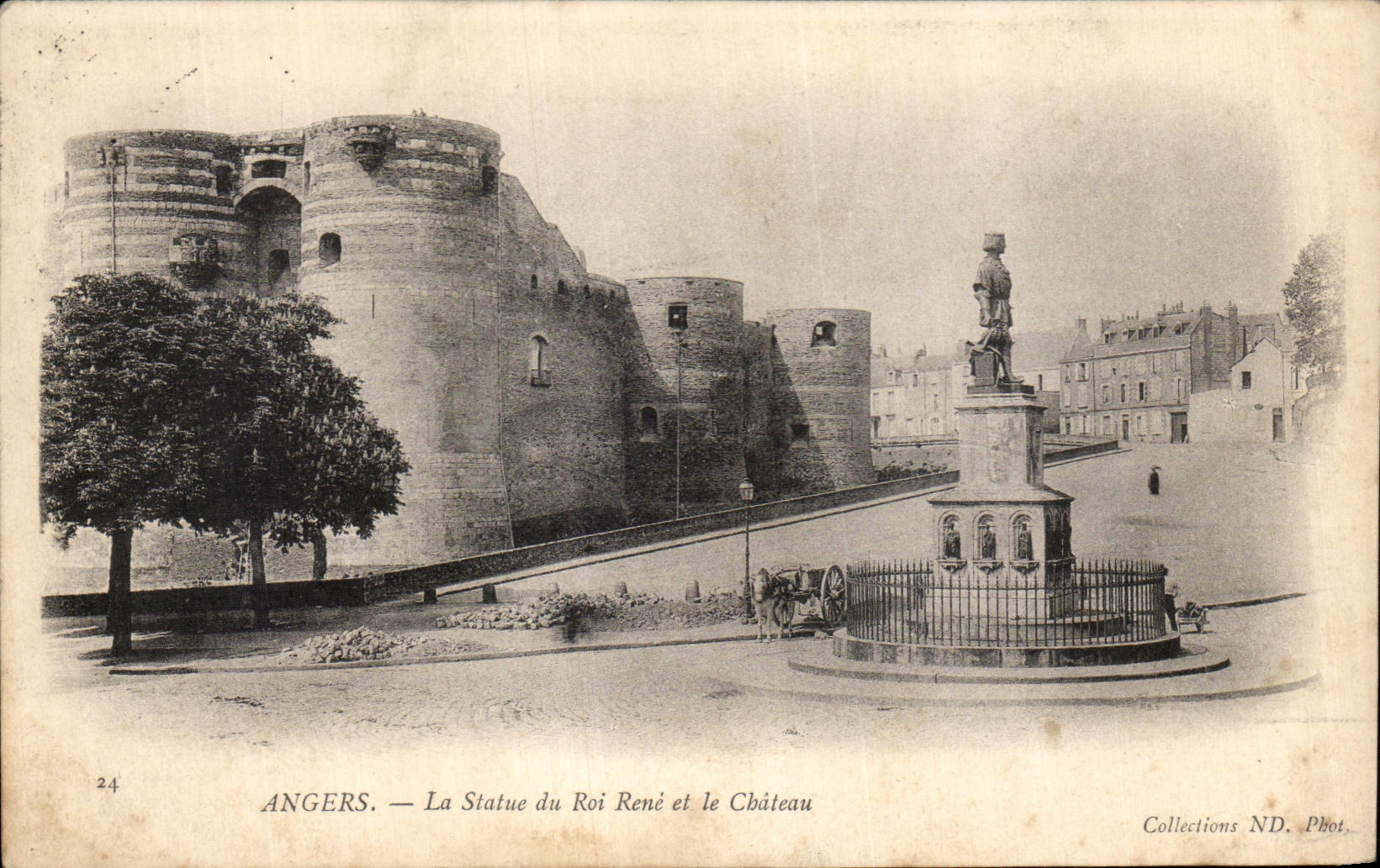 VINTAGE POSTCARD Angers the Statue of King Rene and the Castle