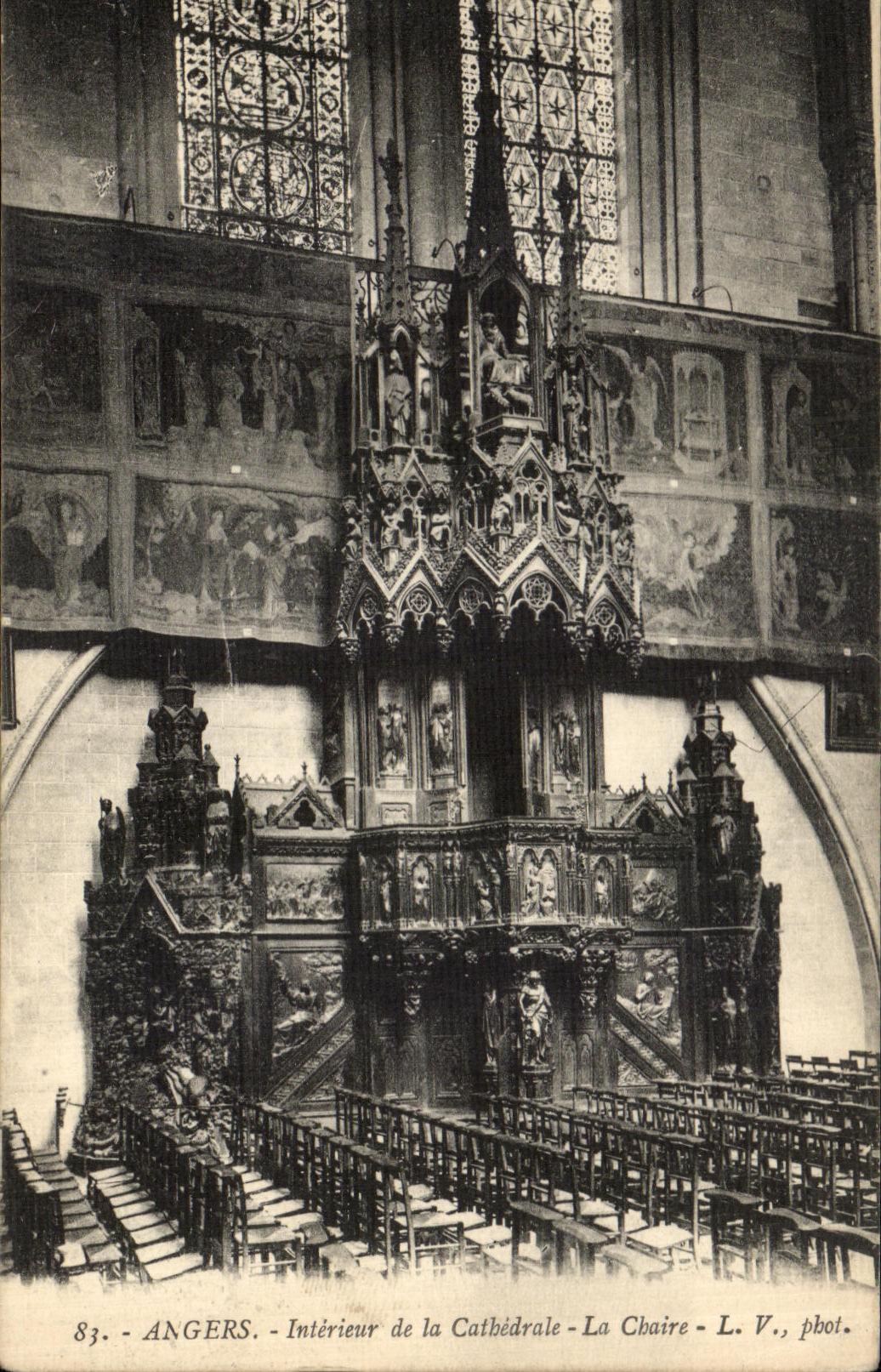 VINTAGE POSTCARD Interior Angers of the Cathedral the Pulpit
