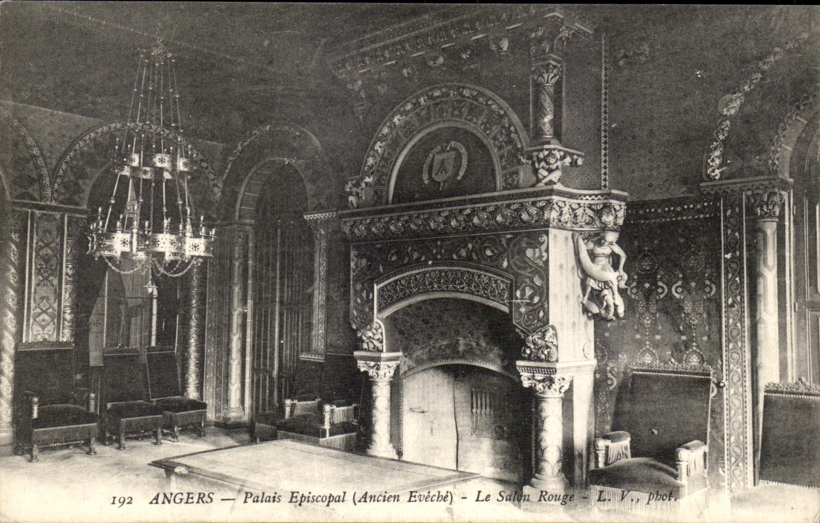 VINTAGE POSTCARD Angers Episcopal Palate the red living room Old Eveche