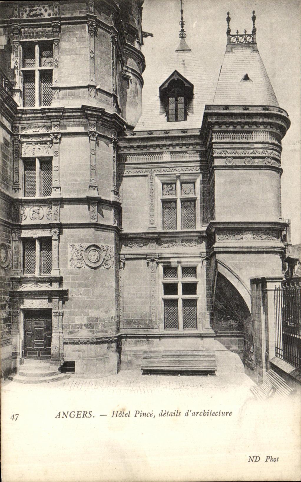 VINTAGE POSTCARD Angers Hotel Grips Details D Structures