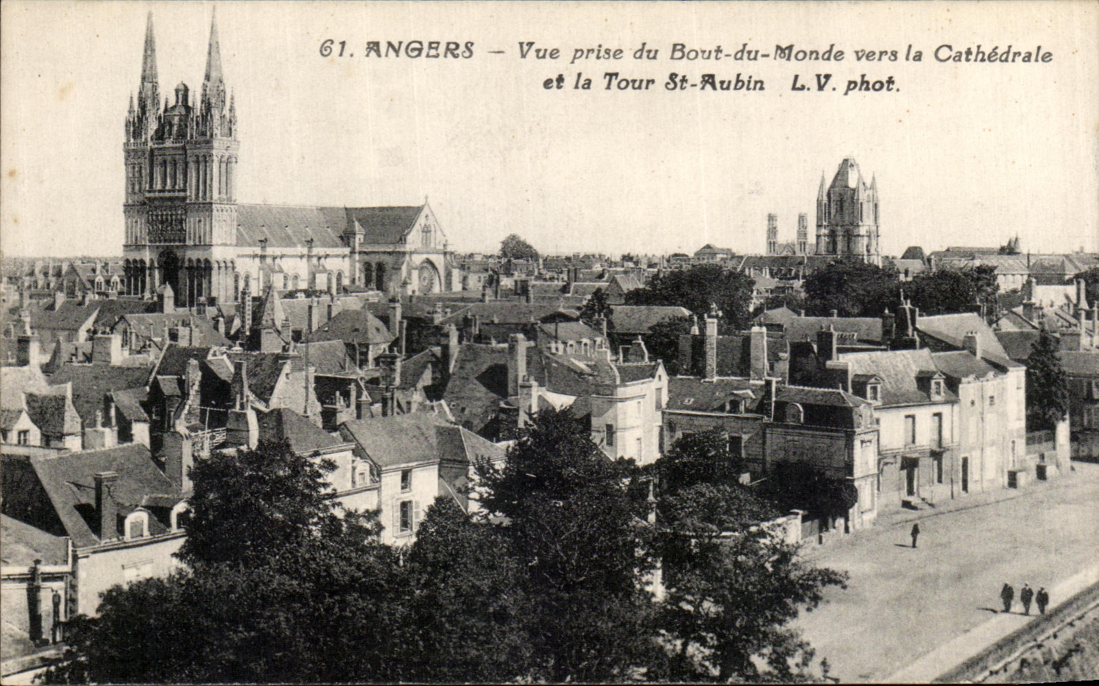 VINTAGE POSTCARD Angers Seen from of End of the World towards the Cathedral and the Tower St Aubin