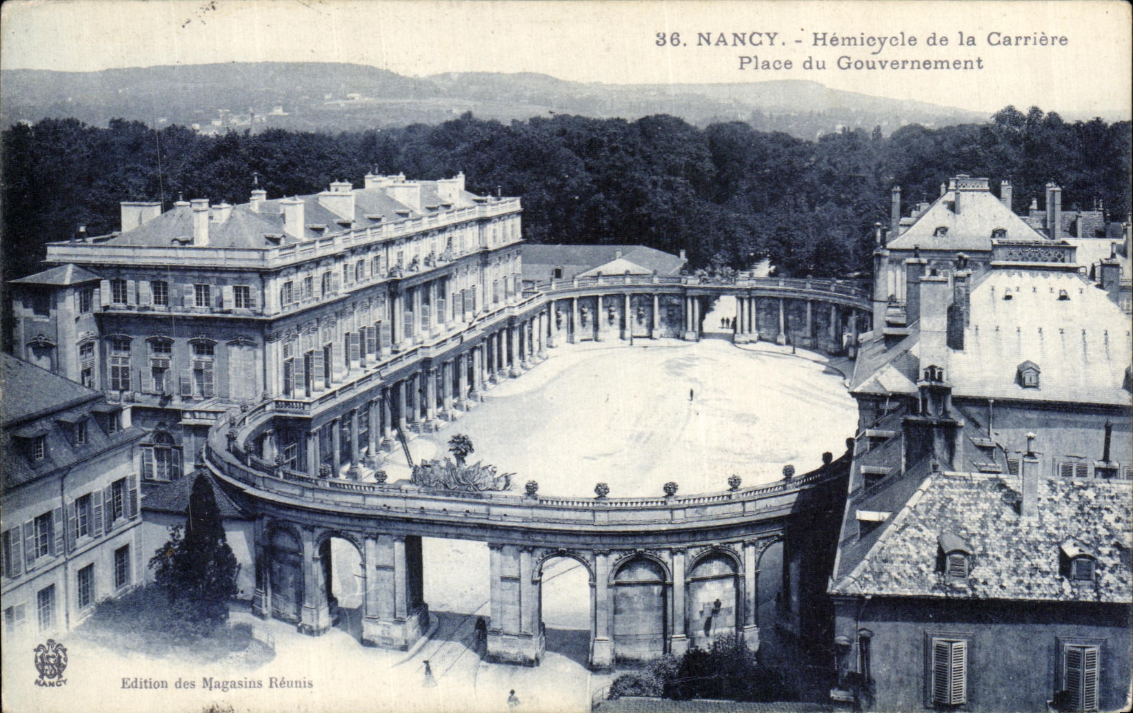 CPA Nancy Hemicycle de la Carriere Place De Gouvernement