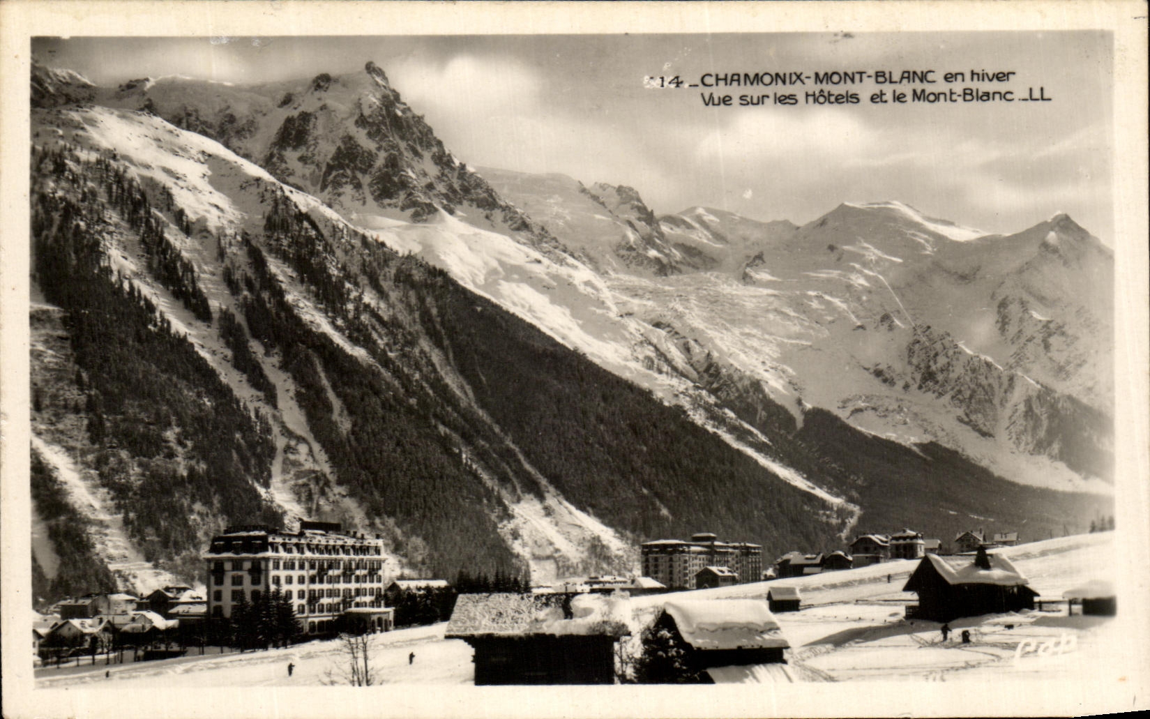 VINTAGE POSTCARD Chamonix Mont Blanc In Winter Seen on the hotels and Mont Blanc