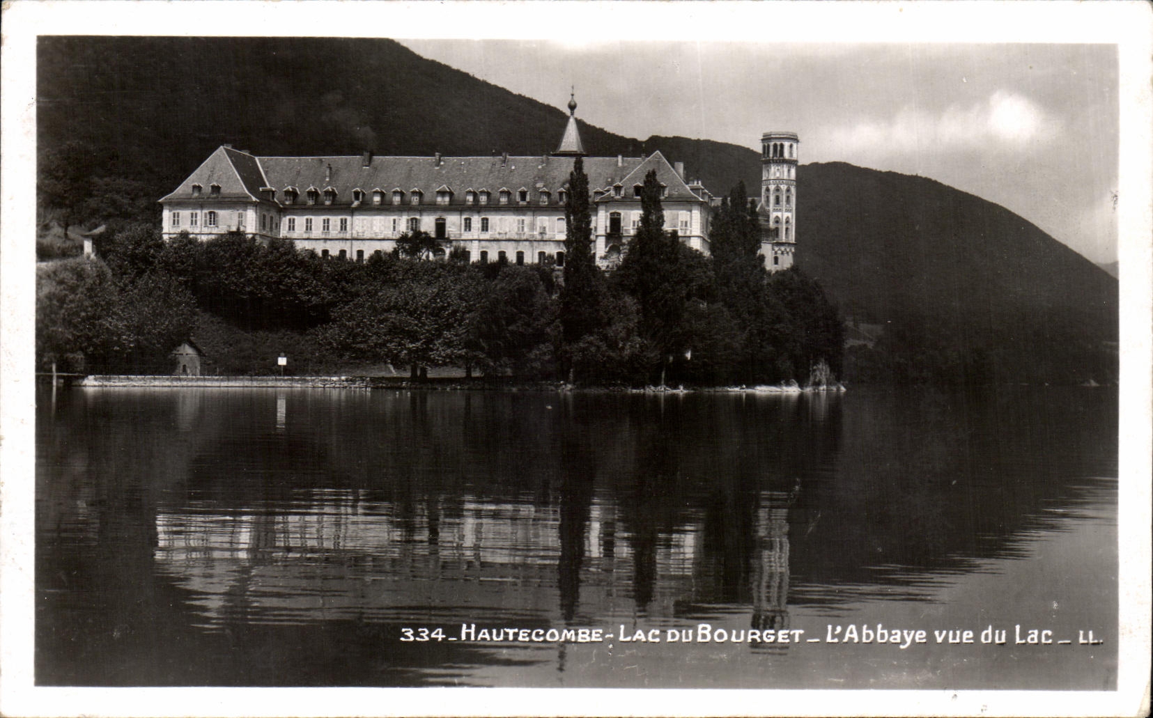 VINTAGE POSTCARD Abbey D Hautecombe Lake Of Le Bourget Abbey seen of the lake
