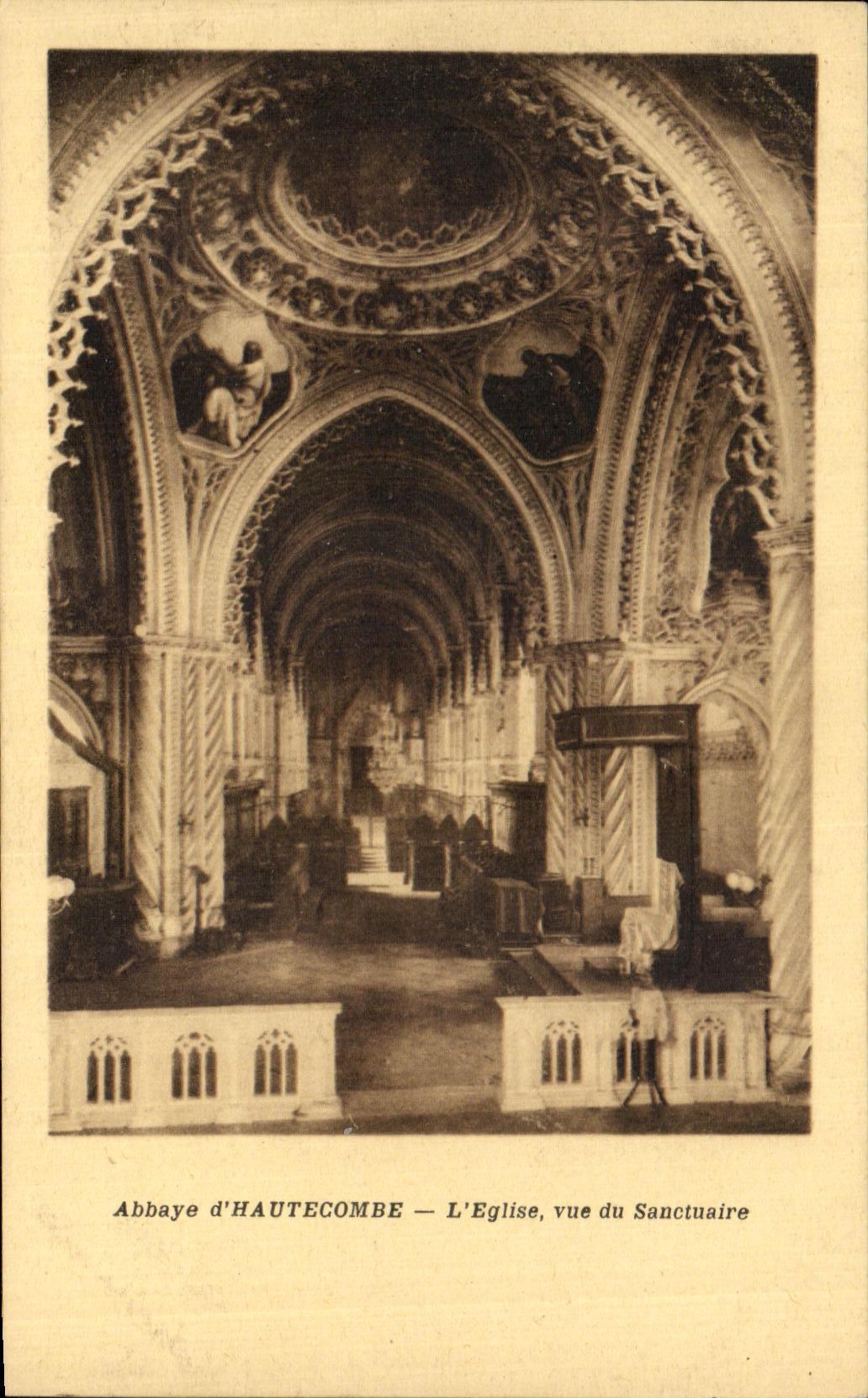 VINTAGE POSTCARD Abbey D Hautecombe L Church Seen of the Sanctuary
